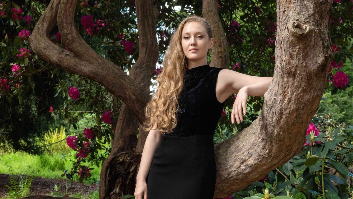 Bethany Horak Hallett OAE photoshoot Emma Jane Photography 1 1 copy scaled