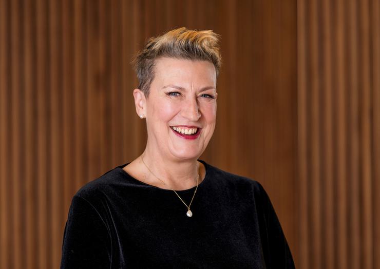 Sarah Connolly website head
